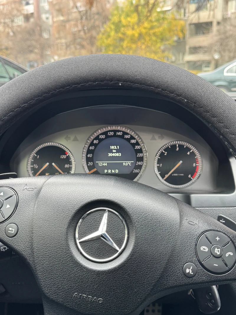 Mercedes-Benz C 220 AVANGARDE, снимка 8 - Автомобили и джипове - 52444104