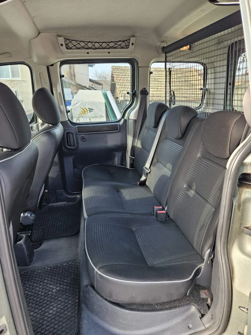 Peugeot Partner  1.6 HDI климатик, снимка 11 - Автомобили и джипове - 52647163