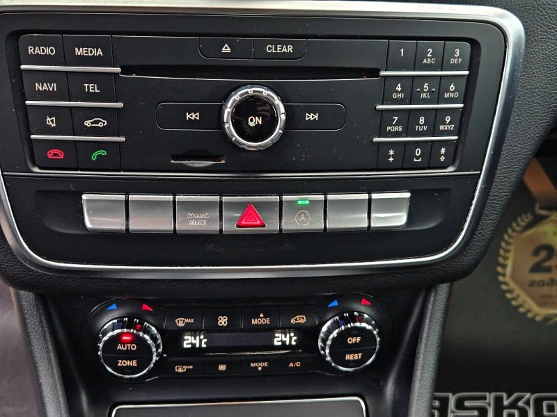 Mercedes-Benz CLA 200 AMG/FACE/FULL LED/GERMANY/CAMERA/AMBIENT/F1/, снимка 12 - Автомобили и джипове - 52659289