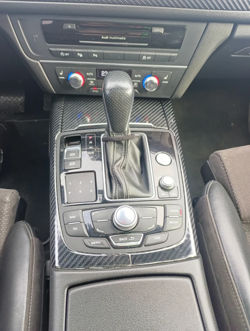 Audi A6 A6 Quattro Keyless Head up S-line Bose TOP , снимка 10 - Автомобили и джипове - 53135842