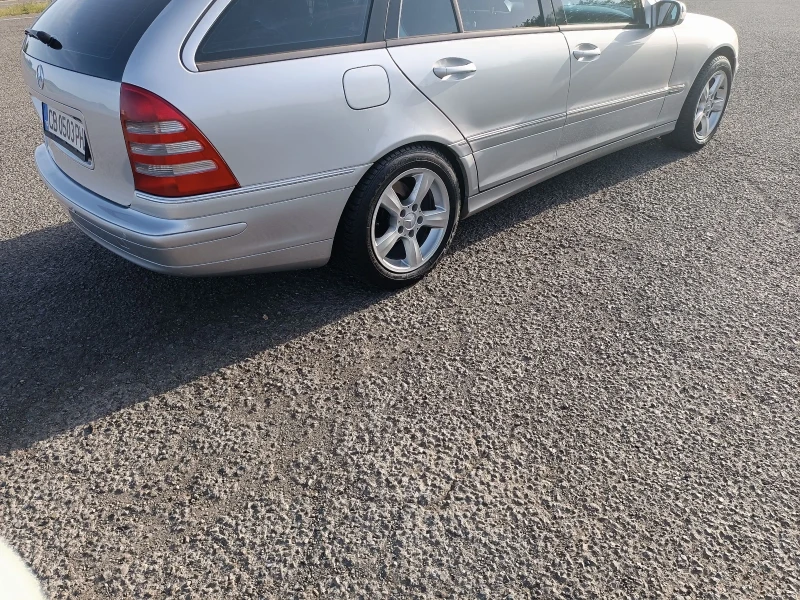 Mercedes-Benz C 180 ГАЗ/Бензин , снимка 2 - Автомобили и джипове - 53488809