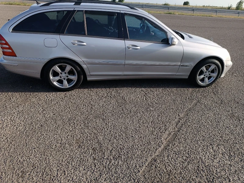 Mercedes-Benz C 180 ГАЗ/Бензин , снимка 8 - Автомобили и джипове - 53488809