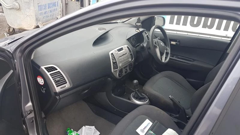 Hyundai I20 1.25i G4LA, снимка 7 - Автомобили и джипове - 27752944