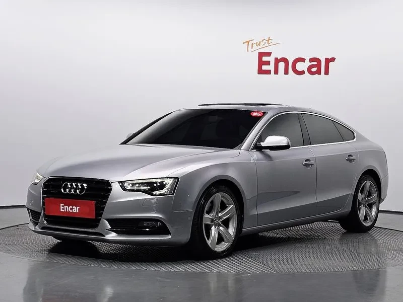 Audi A5 35 Tdi Quattro Sportback 8Ta, снимка 2 - Автомобили и джипове - 54995534