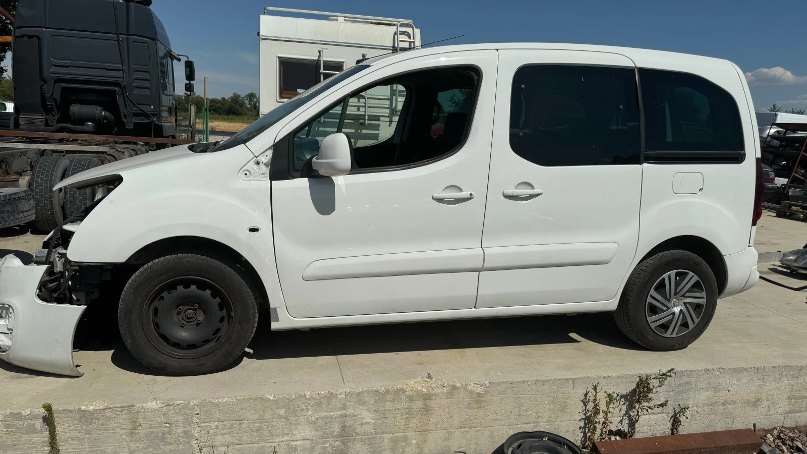 Citroen Berlingo 1.6HDI/92kc - изображение 10