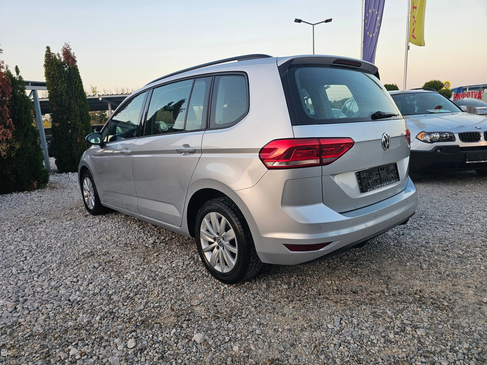 VW Touran 1.6TDI 116кс EURO 6b ! ! КЛИМАТРОНИК - изображение 3