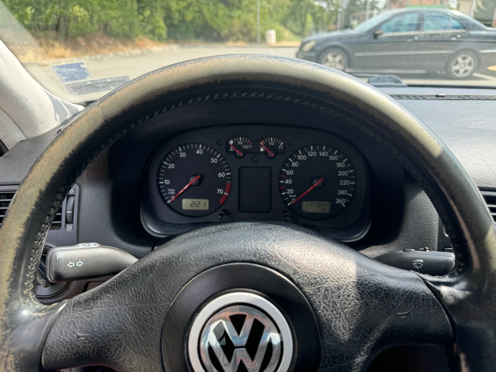 VW Bora 1.6SR - изображение 7