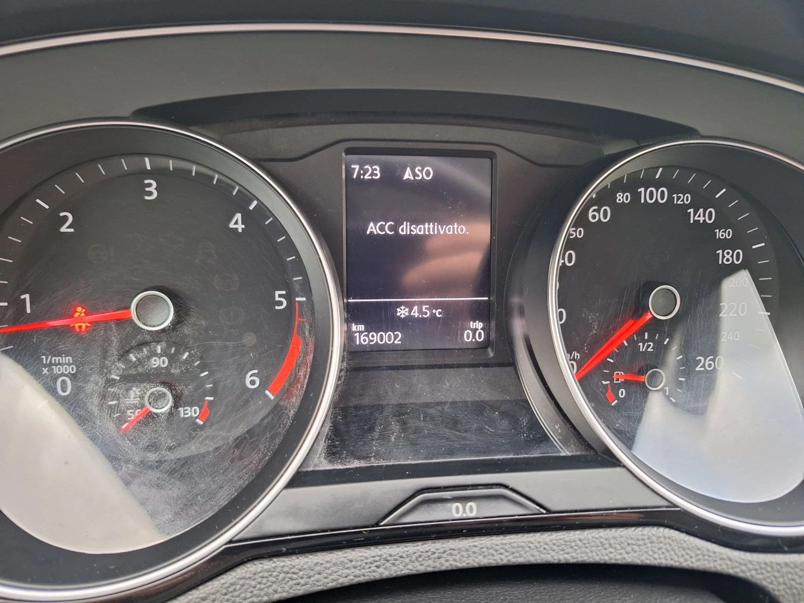 VW Passat    | Mobile.bg   17