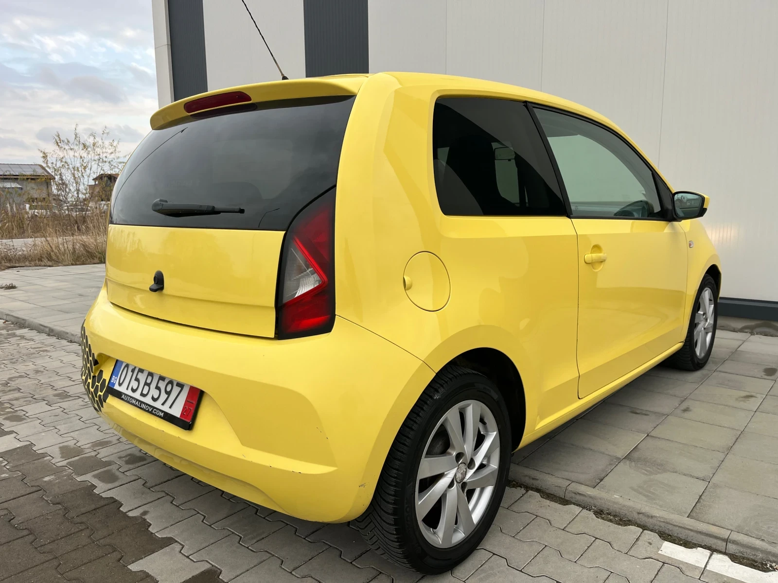 VW Up 1.0 75к.с 2012г. Евро 5 - изображение 8