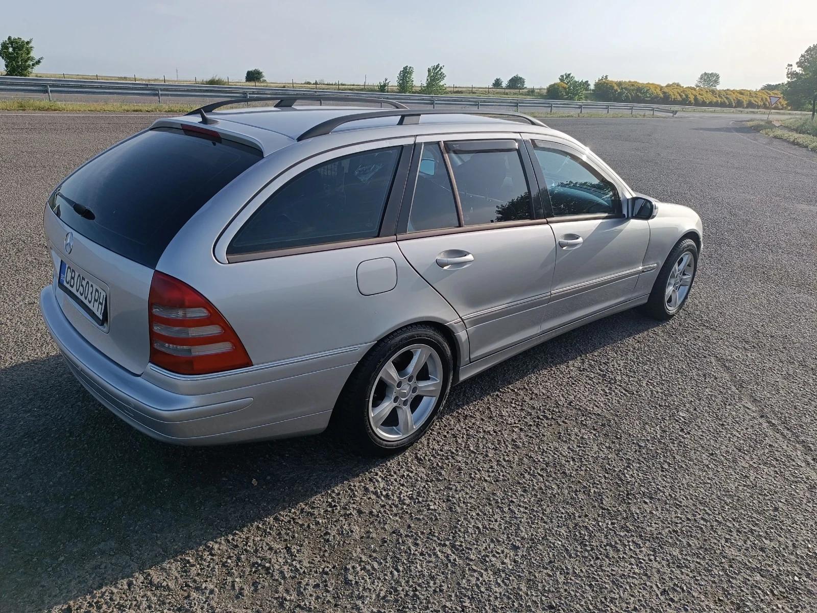 Mercedes-Benz C 180 ГАЗ/Бензин  - изображение 3