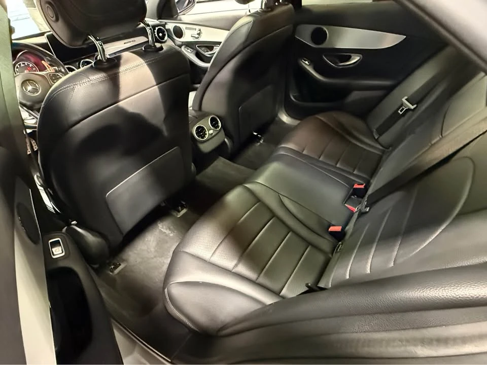 Mercedes-Benz C 300  | AMG NIGHT PKG | Blind Spot  | Keyless | CARFAX - изображение 9