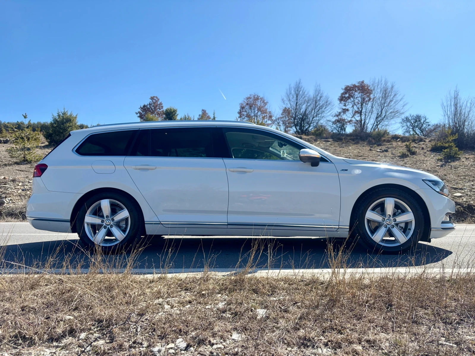 VW Passat VW Passat 2.0TDI (190hp) HIGHLINE, DISTRONIC - изображение 5