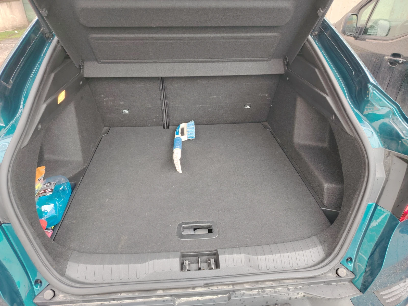 Renault Arkana 1.3 TCE Mild hybrid, RS Line, 53000 км, Гаранция, снимка 8 - Автомобили и джипове - 53727009