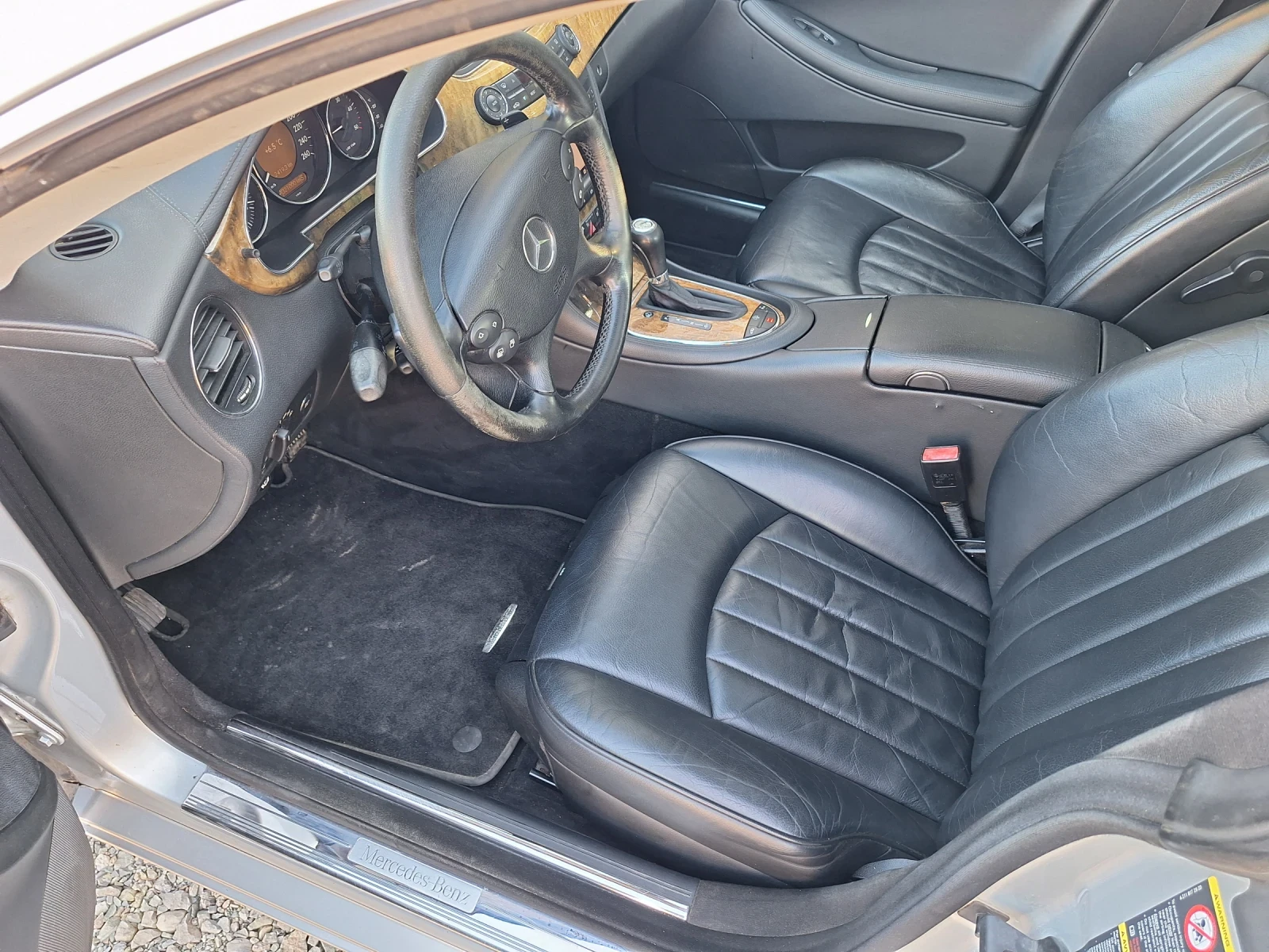 Mercedes-Benz CLS 320, снимка 9 - Автомобили и джипове - 53803131