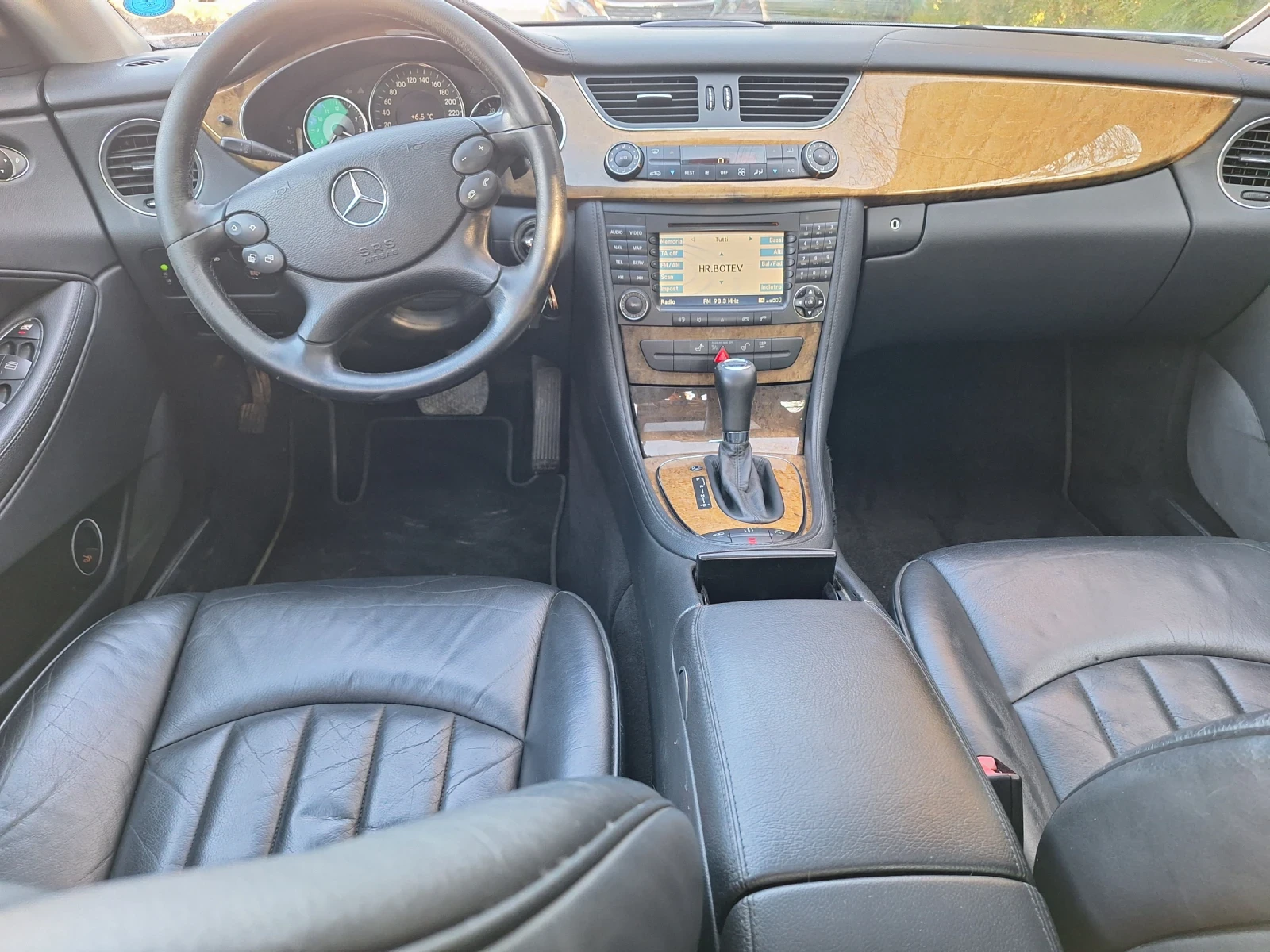 Mercedes-Benz CLS 320, снимка 11 - Автомобили и джипове - 53803131