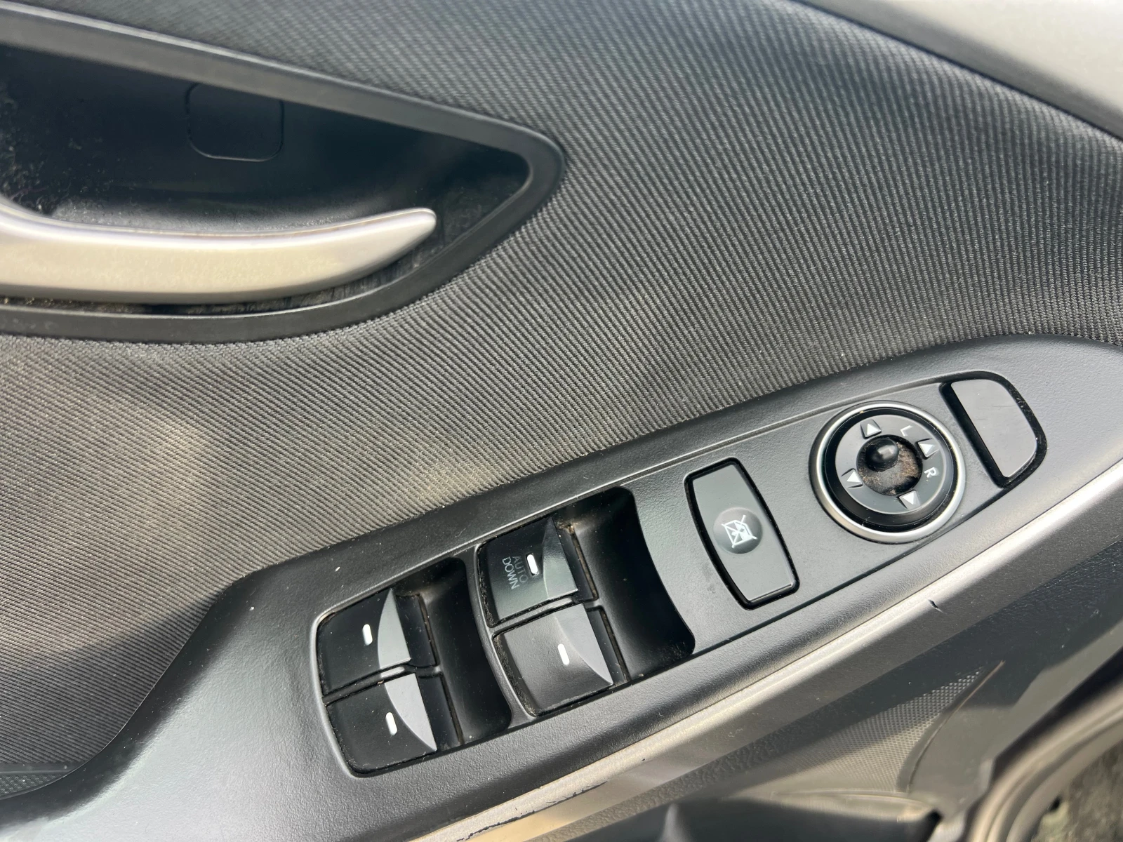 Hyundai I30 Германия перфект, снимка 12 - Автомобили и джипове - 53922671