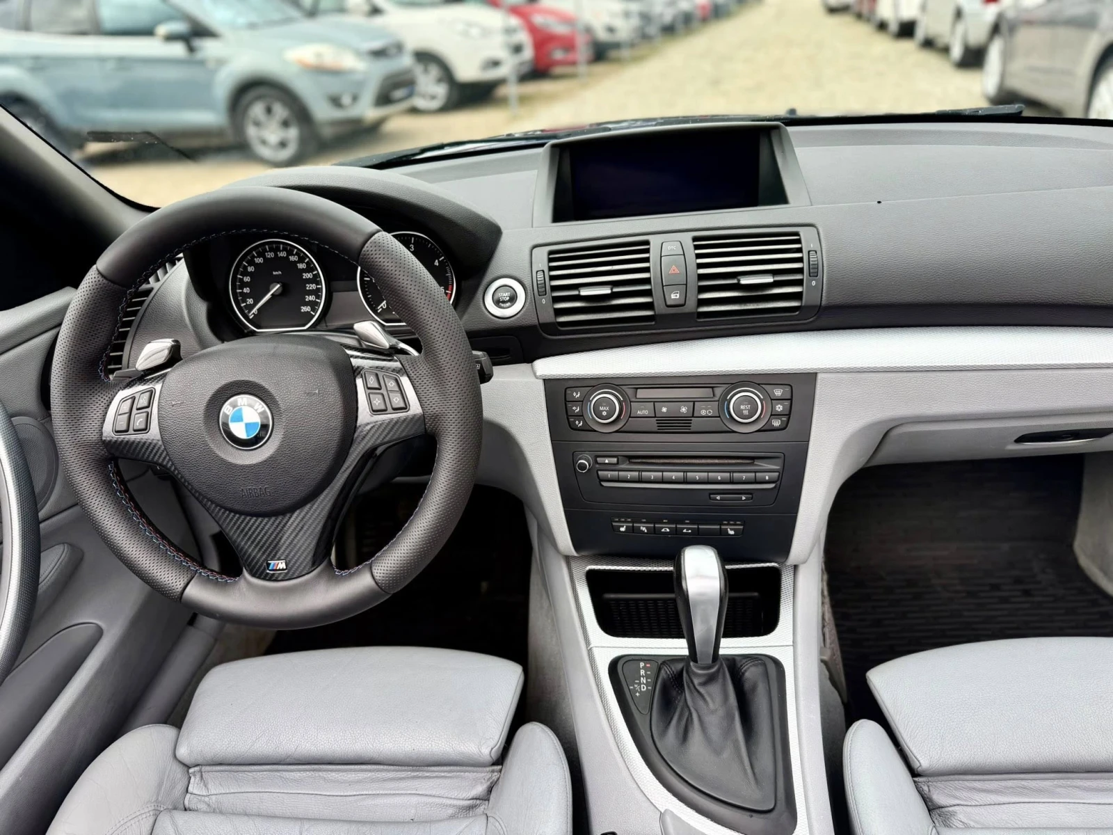 BMW 120 2.0 M-PACK АВТОМАТИК, снимка 11 - Автомобили и джипове - 53926490