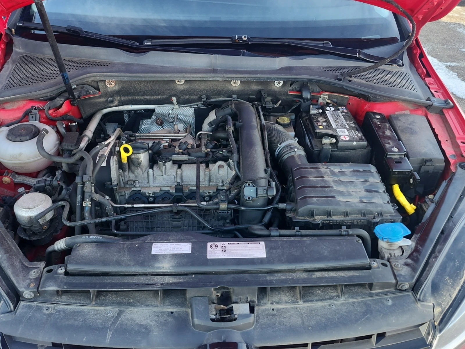 VW Golf * * CARFAX * * АВТО КРЕДИТ * * , снимка 15 - Автомобили и джипове - 54038653