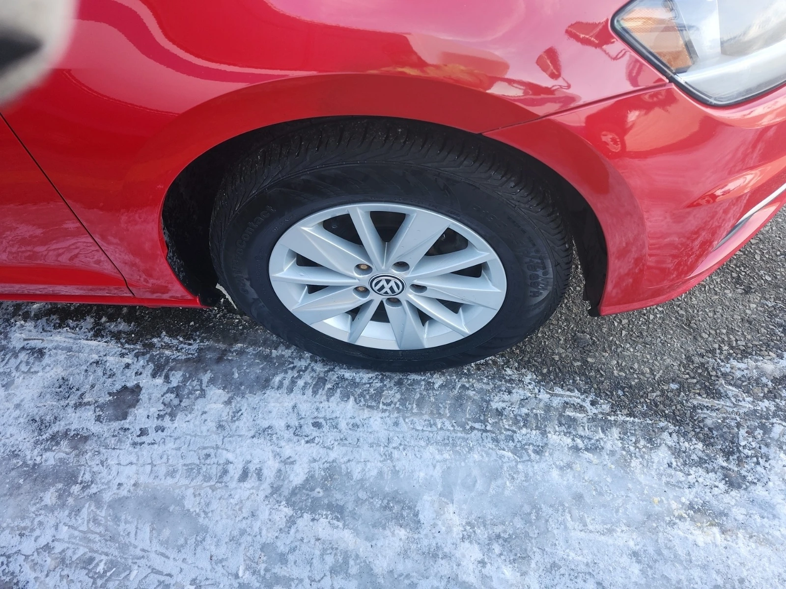 VW Golf * * CARFAX * * АВТО КРЕДИТ * * , снимка 11 - Автомобили и джипове - 54038653