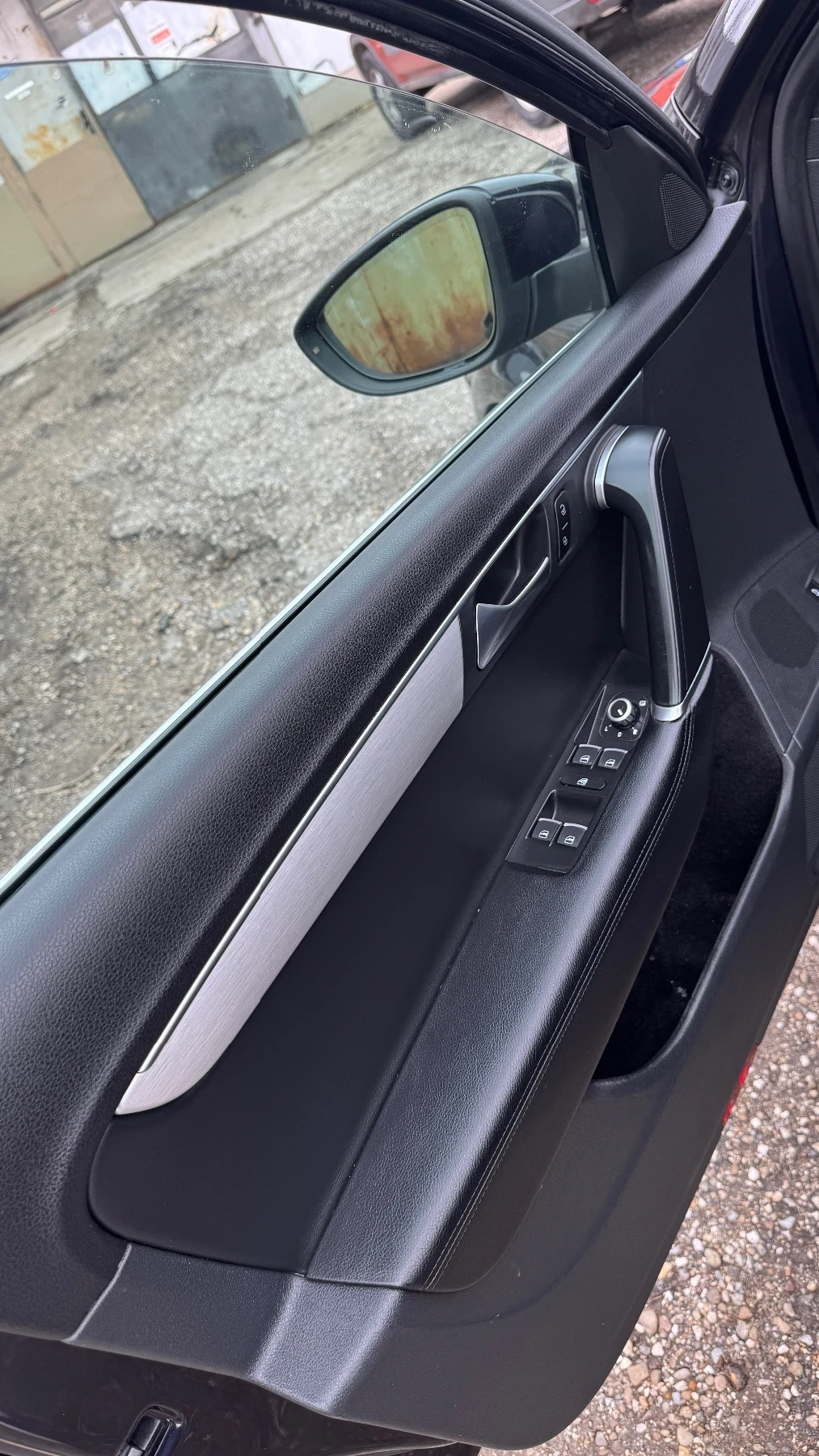 VW Passat Rline , снимка 9 - Автомобили и джипове - 54083773