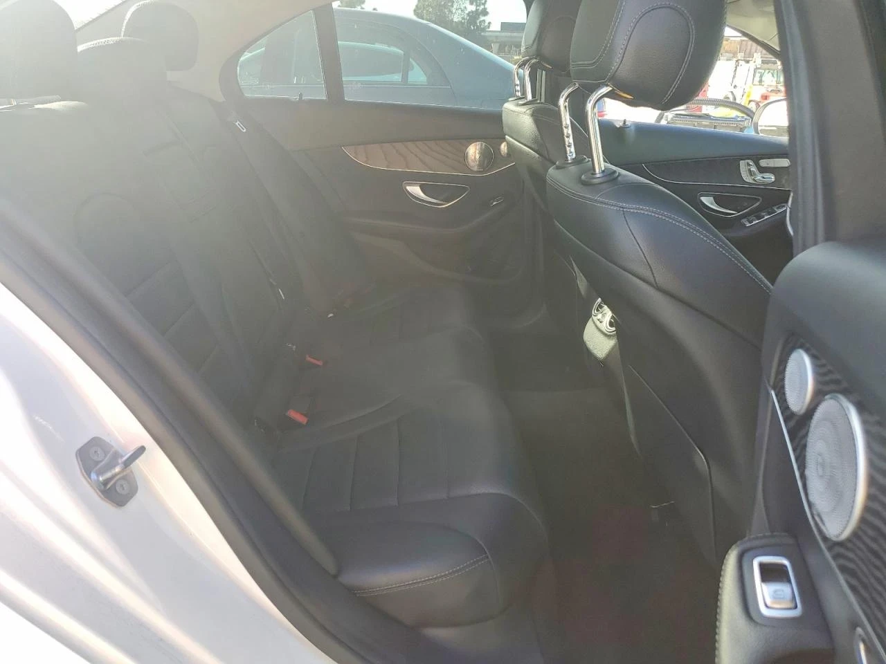 Mercedes-Benz C 350 E | НАЛИЧНИ ФАРОВЕ | , снимка 9 - Автомобили и джипове - 54103824