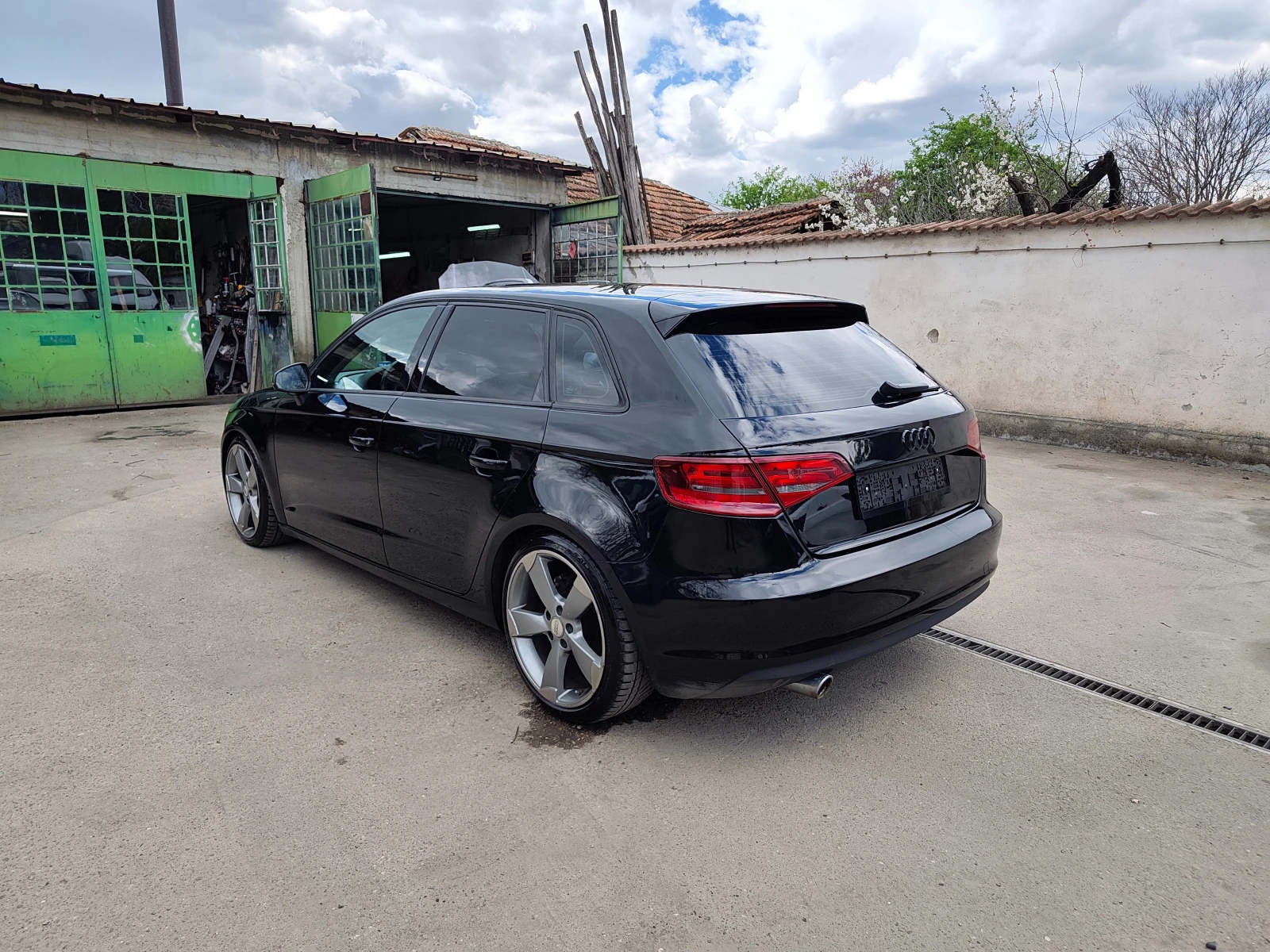 Audi A3 1.6TDI, снимка 7 - Автомобили и джипове - 54148662