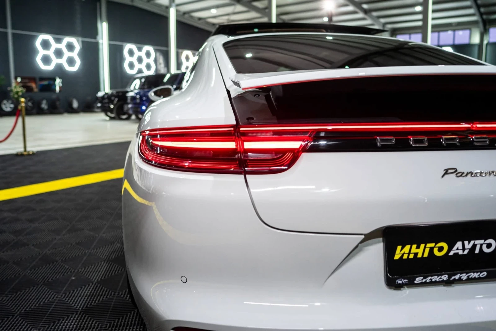 Porsche Panamera 4.0D V8 FULL GTS PACK LED BOSE ПАНО ЛИЗИНГ 100%, снимка 6 - Автомобили и джипове - 54164522