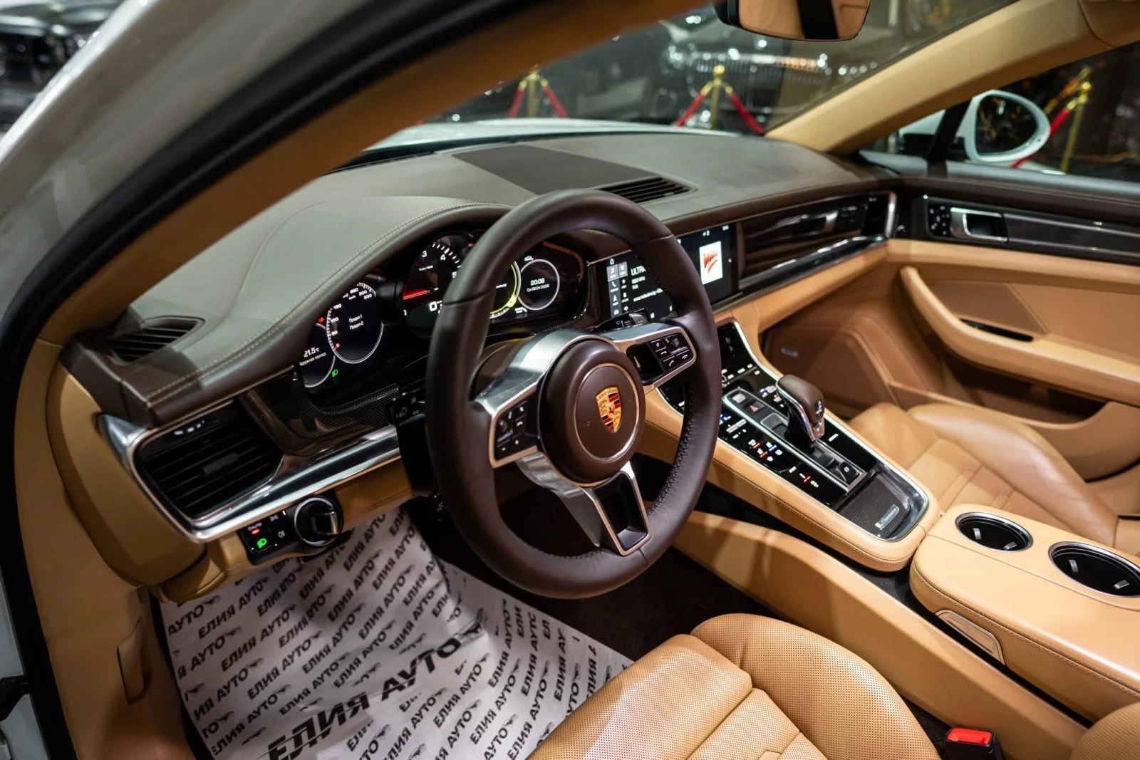 Porsche Panamera 4.0D V8 FULL GTS PACK LED BOSE ПАНО ЛИЗИНГ 100%, снимка 12 - Автомобили и джипове - 54164522