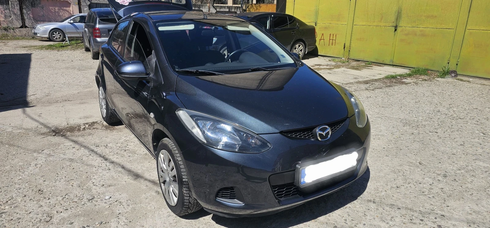 Mazda 2 1.4 hdi, снимка 2 - Автомобили и джипове - 54328152