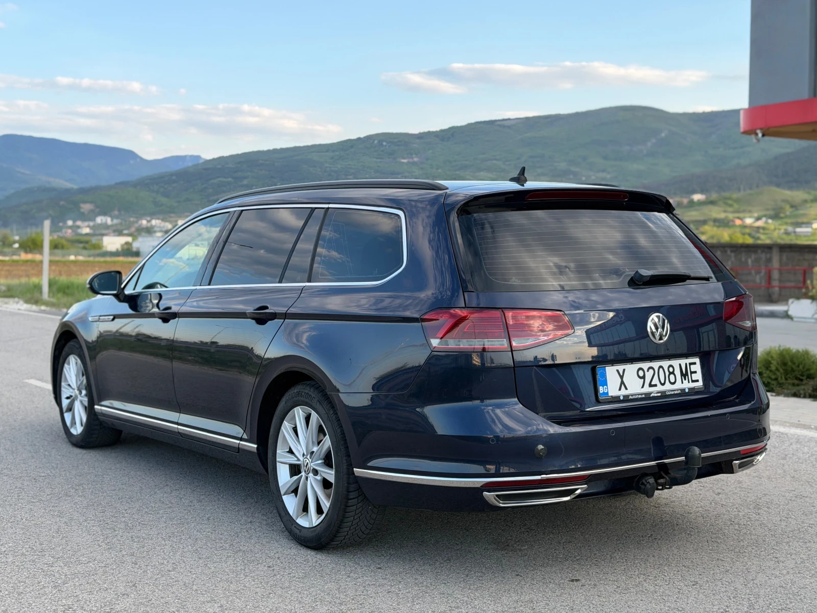 VW Passat, снимка 6 - Автомобили и джипове - 54355767