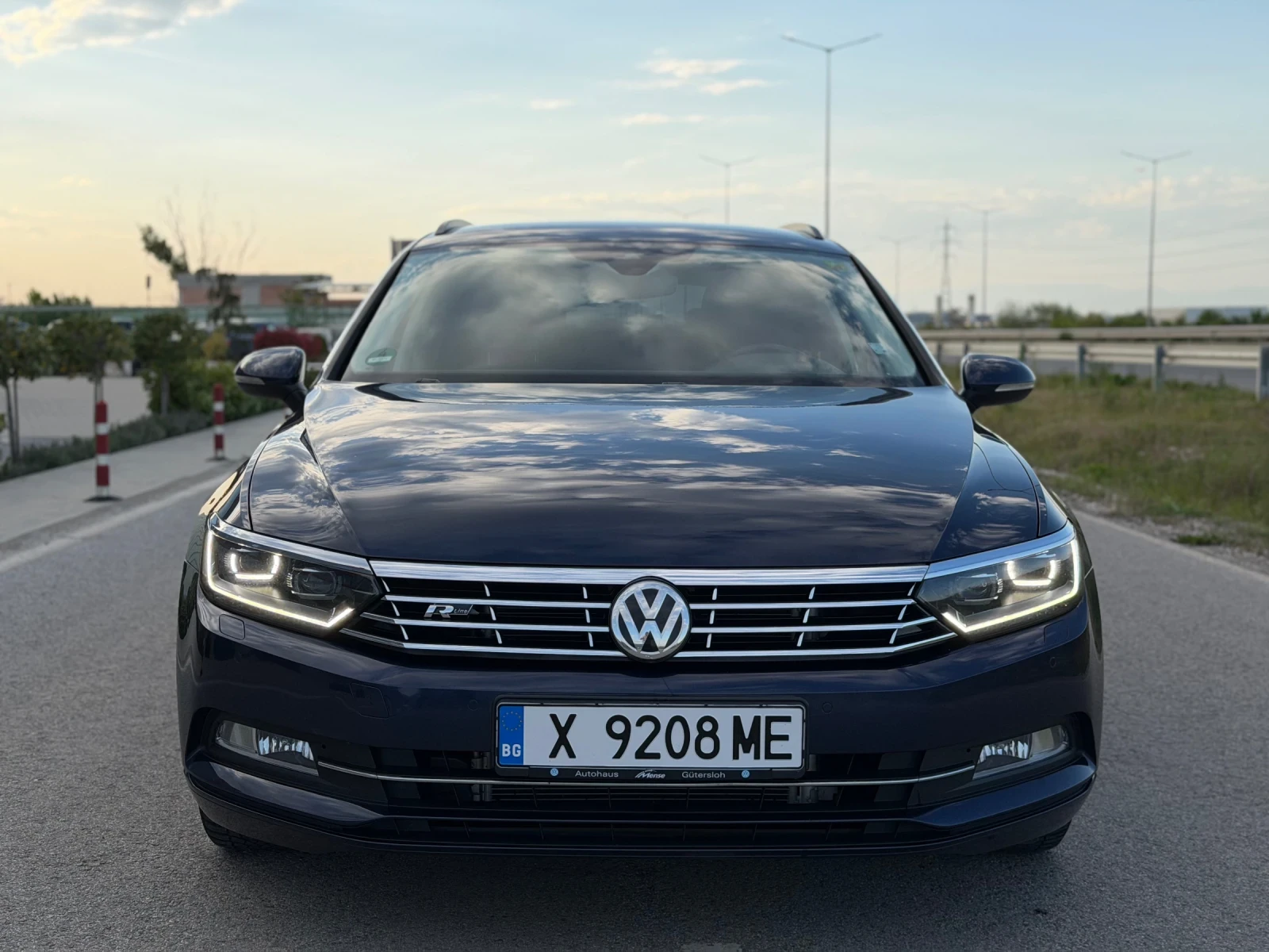 VW Passat, снимка 4 - Автомобили и джипове - 54355767