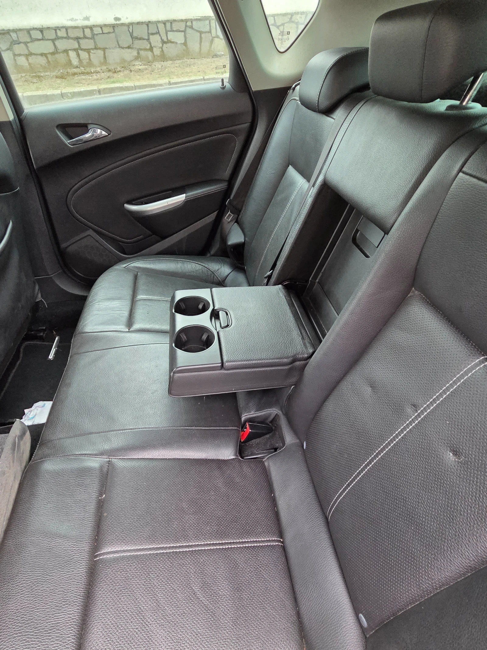 Opel Astra, снимка 8 - Автомобили и джипове - 54644522
