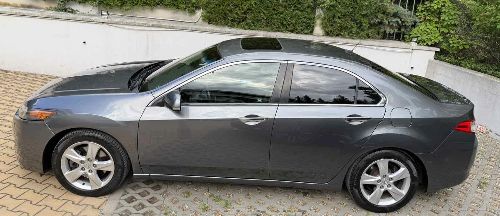 Honda Accord 2.4 i-VTEC, снимка 6 - Автомобили и джипове - 54703923