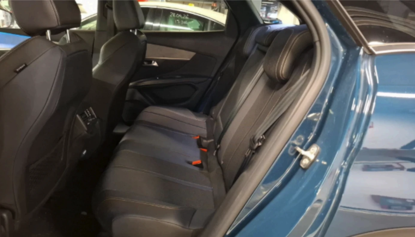 Peugeot 3008 1.2 GT , снимка 5 - Автомобили и джипове - 55222283