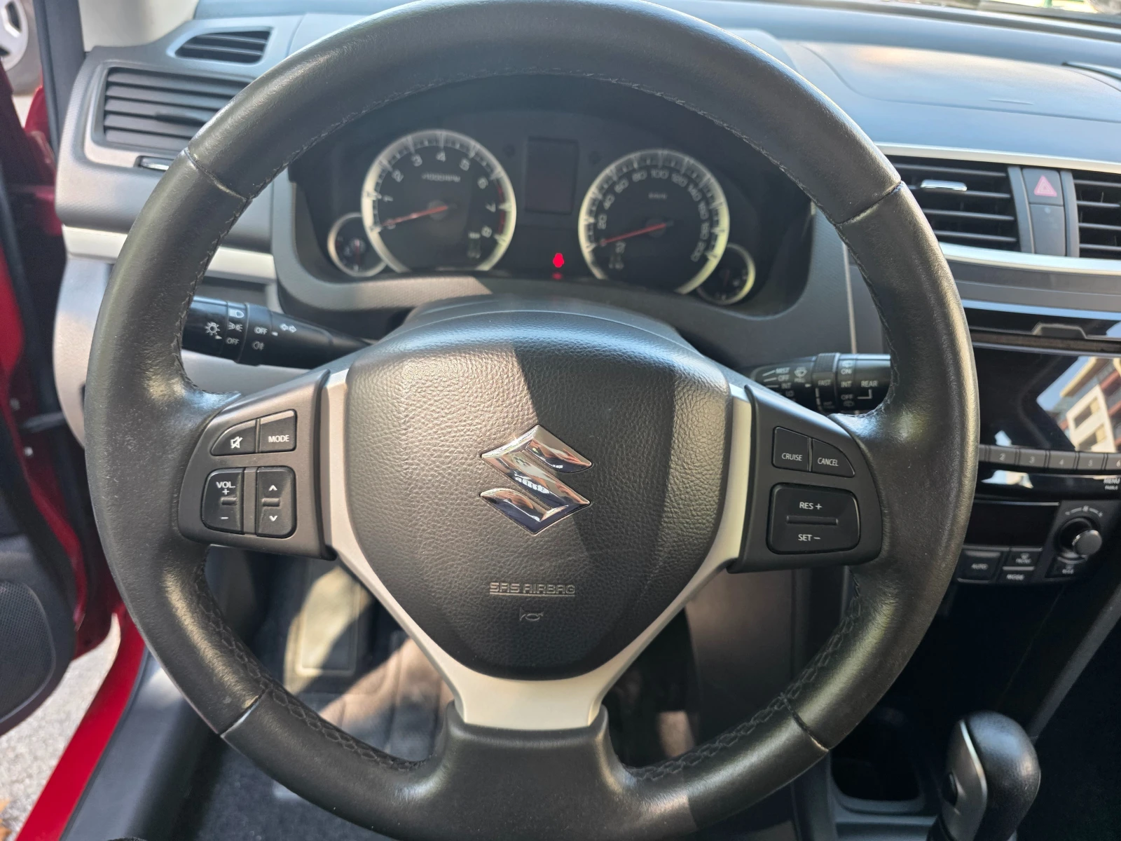 Suzuki Swift 1.2 94��. EURO 5b ���������. | Mobile.bg � ����������� 16