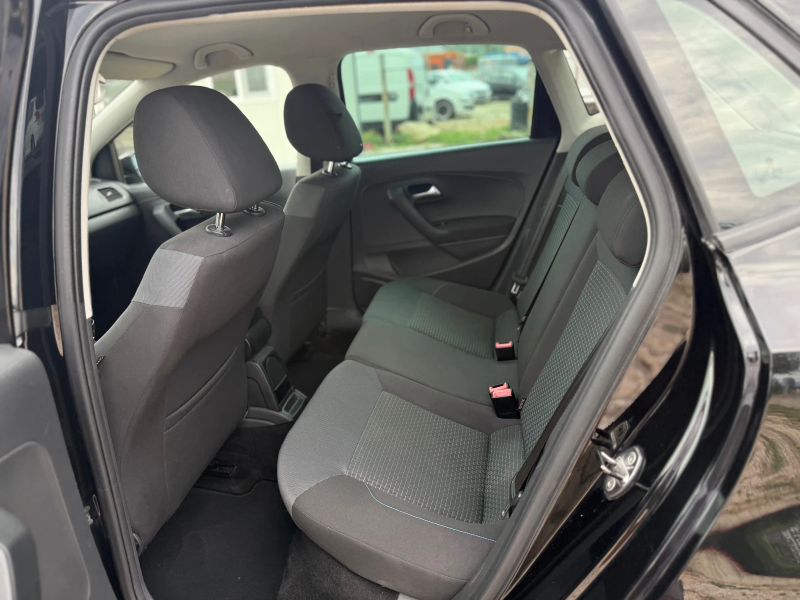 VW Polo 1.4d/Nav/BlueMotion/Euro6, снимка 8 - Автомобили и джипове - 55310276