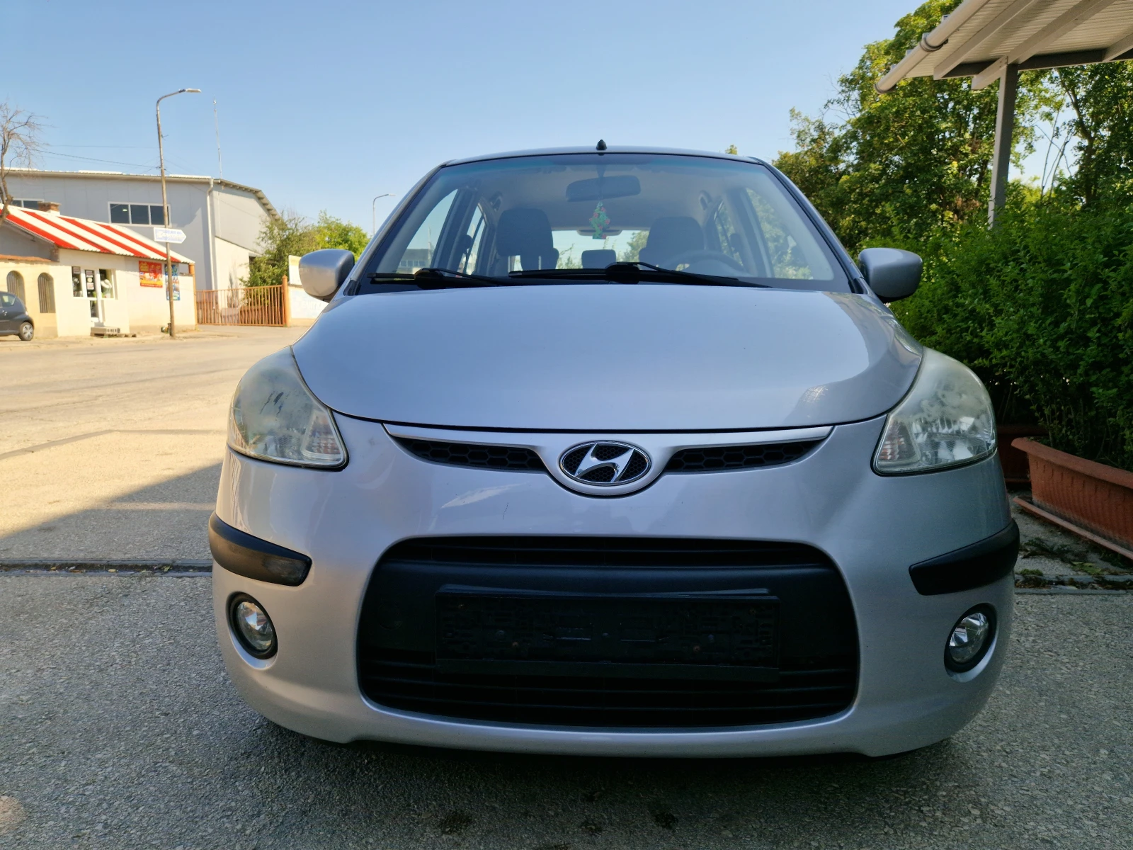 Hyundai I10 1.1i 132000км!!!КЛИМАТИК!НАВИ!, снимка 2 - Автомобили и джипове - 55480409