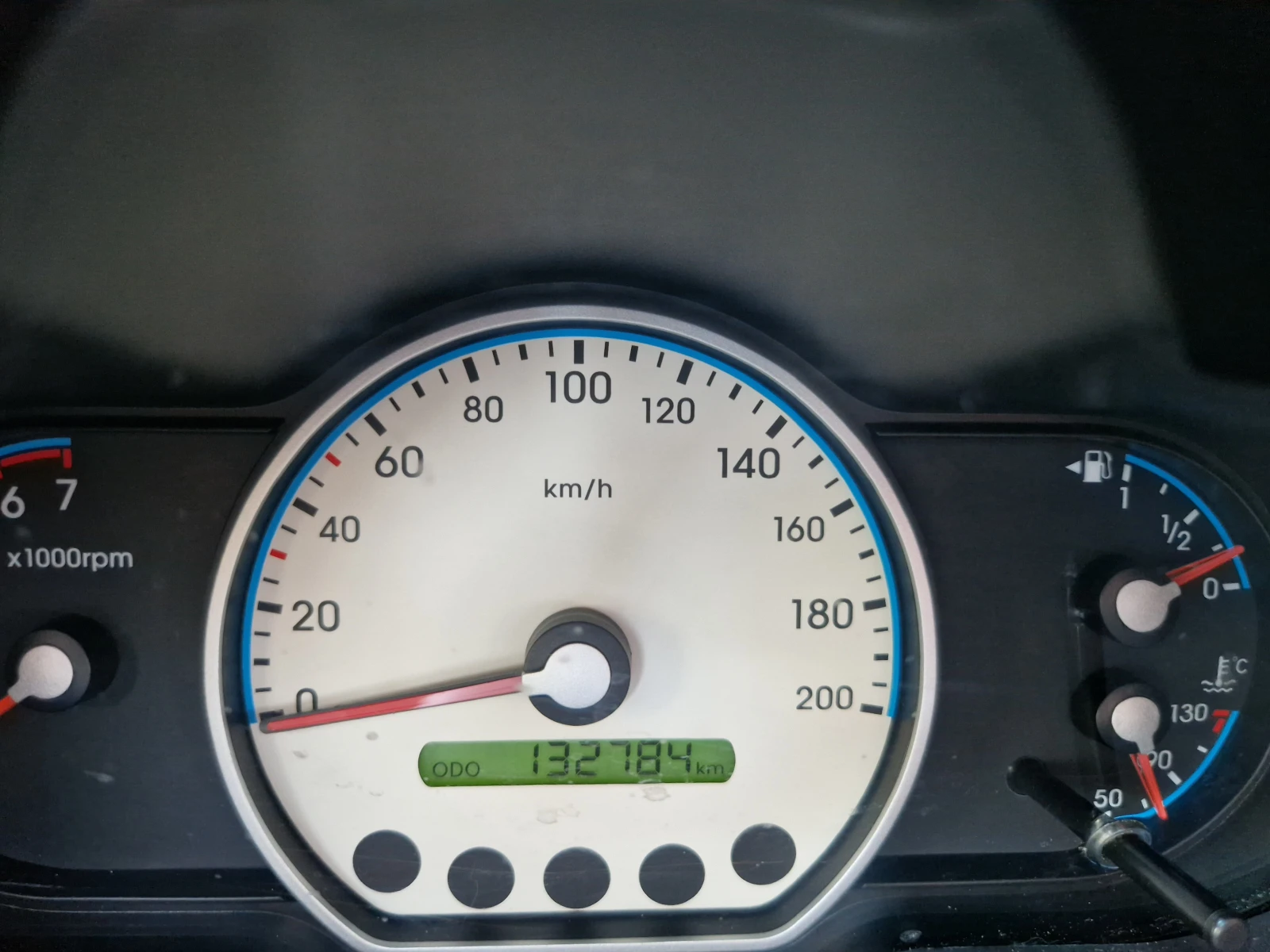 Hyundai I10 1.1i 132000км!!!КЛИМАТИК!НАВИ!, снимка 12 - Автомобили и джипове - 55480409