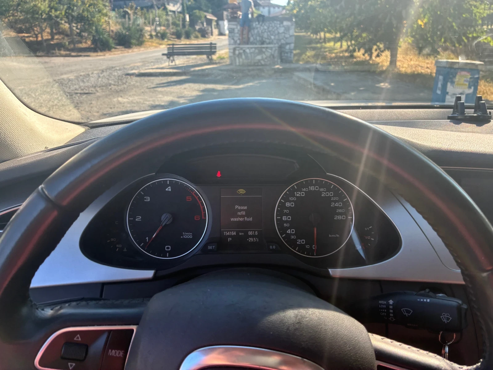 Audi A4 Реална година и км. от Корея, снимка 7 - Автомобили и джипове - 55709187