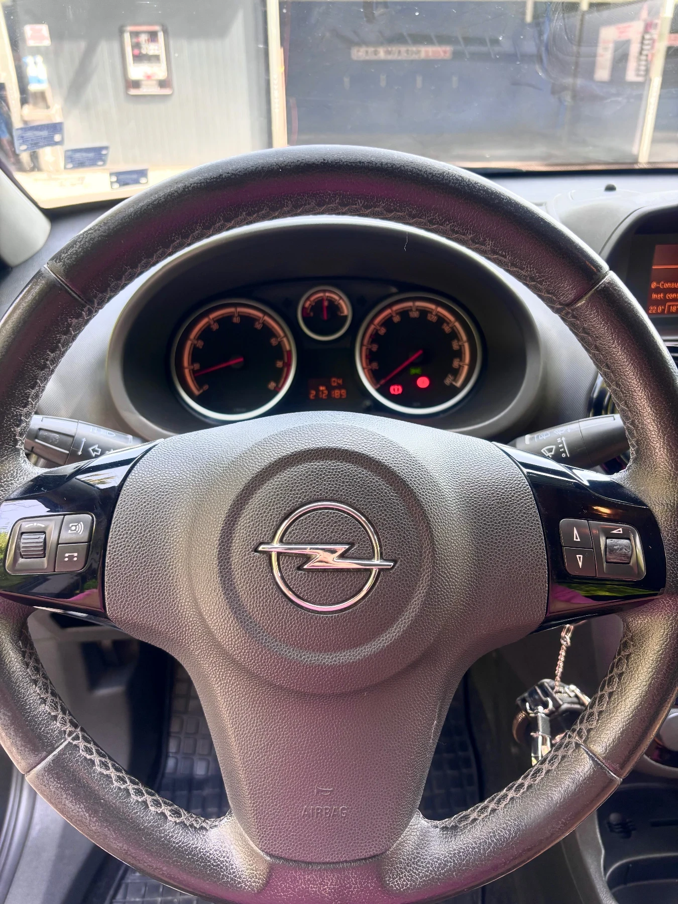 Opel Corsa, снимка 5 - Автомобили и джипове - 55858966