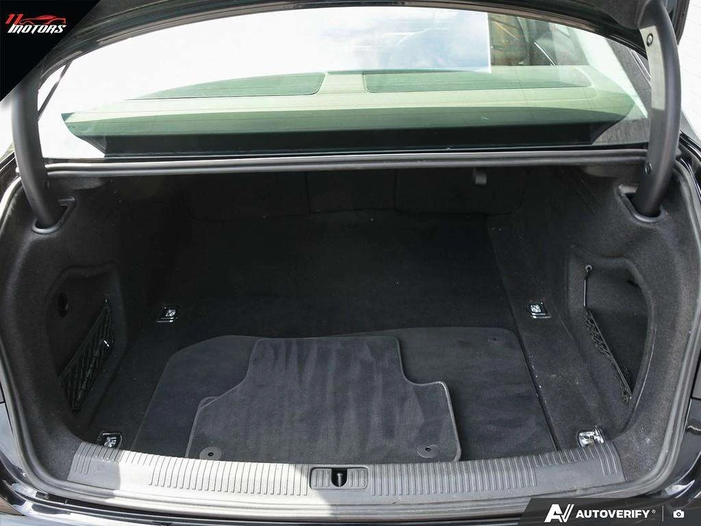 Audi A4 Komfort / КОЖА / ПАНОРАМА / ПОДГРЕВ / АВТОКРЕДИТ, снимка 7 - Автомобили и джипове - 56155940