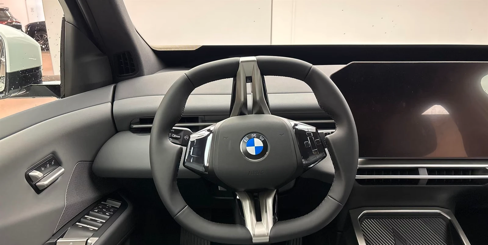 BMW iX3 40* LED* CAM* DISTR* , снимка 5 - Автомобили и джипове - 56355678