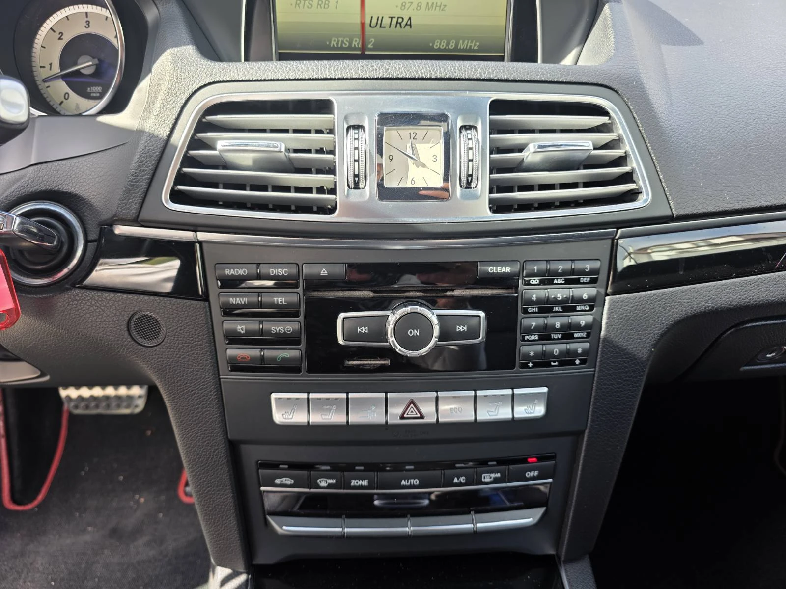 Mercedes-Benz E 350 CDI CABRIOLET FACELIFT, снимка 13 - Автомобили и джипове - 56703152