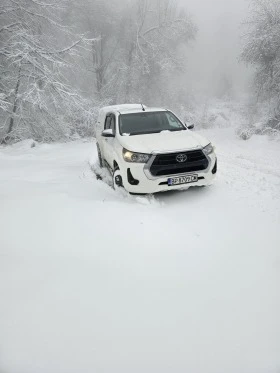     Toyota Hilux 2.8 204