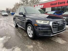 Audi Q5 * 2.0T | Technik | Panoramic Sunroof * CARFAX * ЦЕ