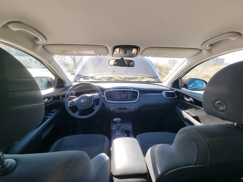 Kia Sorento V6 3.3 6+ 1 Като нова, снимка 13 - Автомобили и джипове - 49399100