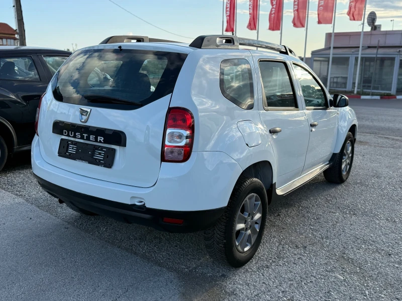 Dacia Duster 1.5DCI EURO 6B, снимка 4 - Автомобили и джипове - 51693870