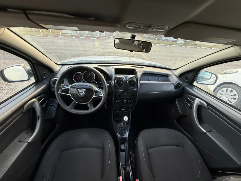 Dacia Duster 1.5DCI EURO 6B, снимка 7 - Автомобили и джипове - 51693870