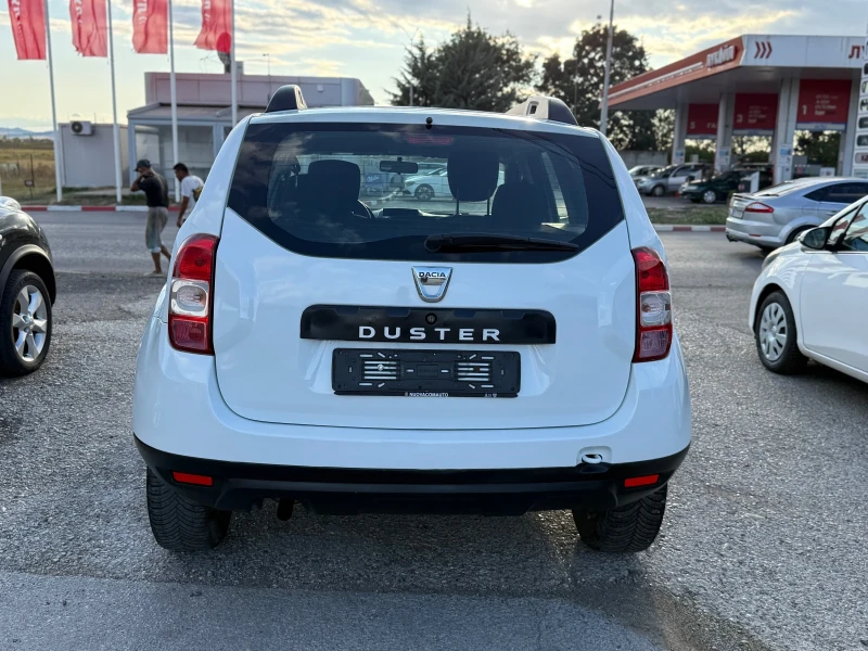 Dacia Duster 1.5DCI EURO 6B, снимка 5 - Автомобили и джипове - 51693870