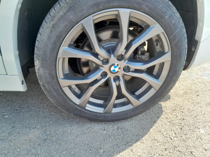 BMW X1, снимка 9 - Автомобили и джипове - 52104904